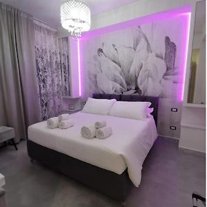 Private Bathroom King Room
