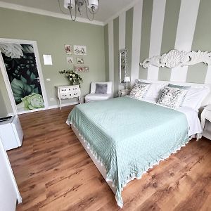 Chambre Lit Queen-Size