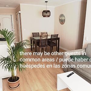 Habitaciones En Apartamento Compartido Delicias Room Cerca Del Mar, Aeropuerto, Ave Y Metro