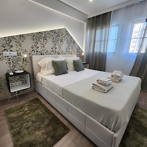 Ria Center Apartment - Right