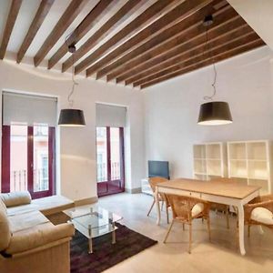 Lovelyloft Castanos