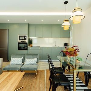 Appartement à 2 Chambres à Coucher