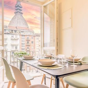 Appartement de Luxe à 2 Chambres à Coucher