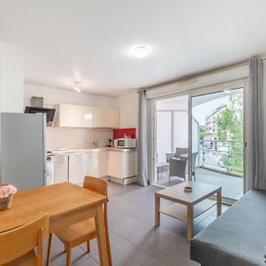 Le Printemps, Centre Juan Les Pins , 100M Des Plages, 70M De La Gare De Juan Les Pins