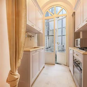 Maisonette