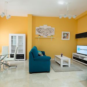 Appartement à 2 Chambres à Coucher