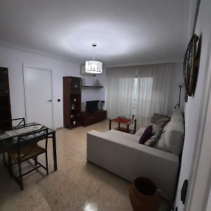 Appartement à 3 Chambres à Coucher