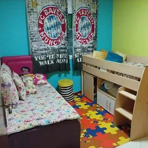 Appartement à 2 Chambres à Coucher