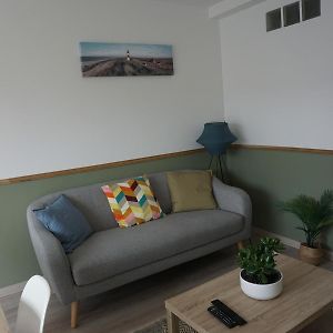 Appartement à 2 Chambres à Coucher