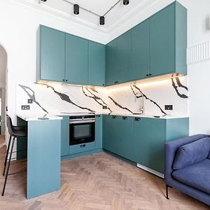 Appartement à 2 Chambres à Coucher