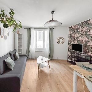 Appartement à 2 Chambres à Coucher