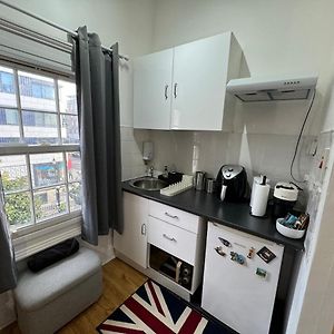 Hyde Park Studio Flat