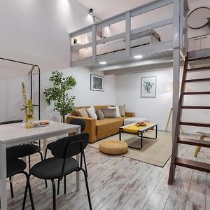 Appartement à 2 Chambres à Coucher