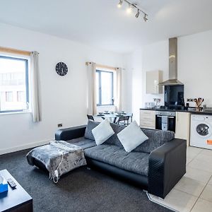 Appartement à 2 Chambres à Coucher