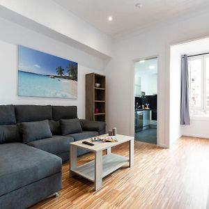 Appartement à 3 Chambres à Coucher