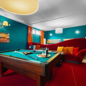 Private Hostel Casino Royal