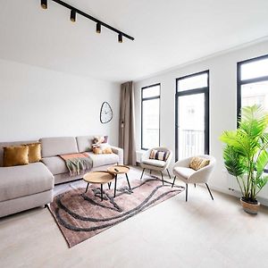 Appartement à 3 Chambres à Coucher