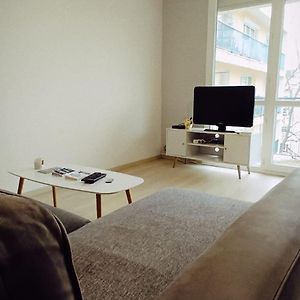 Appartement à 3 Chambres à Coucher