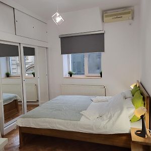 Cozy Apartments Street Lipscani