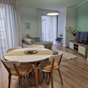 Appartement Familial à 2 Chambres à Coucher