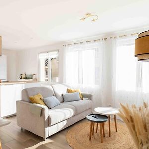 Appartement à 2 Chambres à Coucher