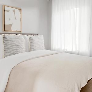 Appartement à 2 Chambres à Coucher