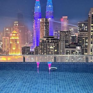 The Luxe Infinitum Suite At Kl City