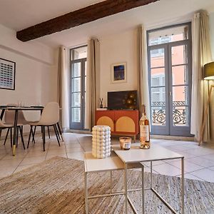 Appartement à 2 Chambres à Coucher
