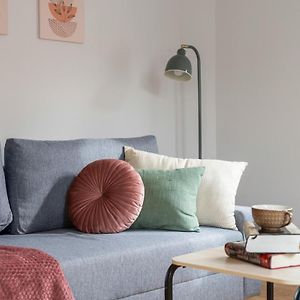 Appartement à 2 Chambres à Coucher