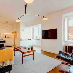 Appartement à 2 Chambres à Coucher