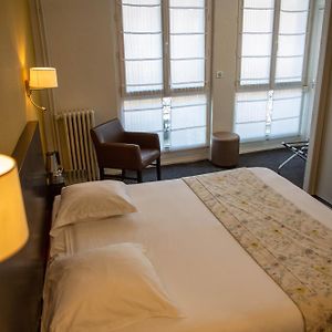 Chambre Confort Lit Queen-Size