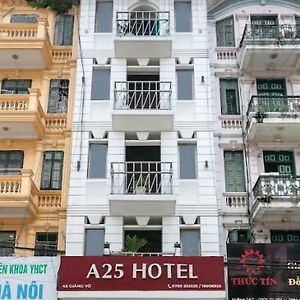 A25 Hotel - 45B Giang Vo