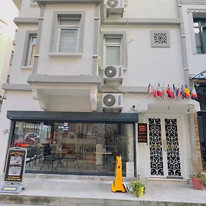 La Mer Old City Hotel