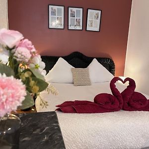 Apparemment Jacuzzi Balneo Centre De Bordeaux