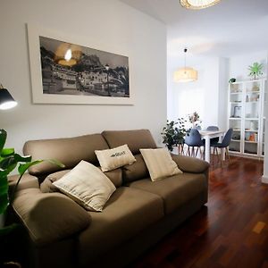 Casas 349H Santa Barbara