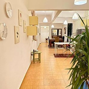 Appartement à 3 Chambres à Coucher