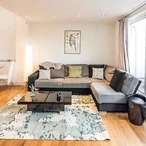 Appartement à 3 Chambres à Coucher