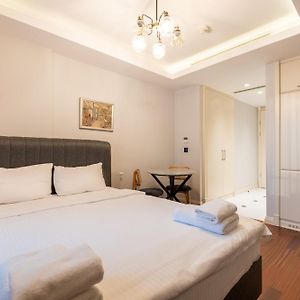Studio de Luxe