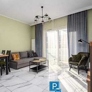Prymasa Tysiaclecia 83A Separate Bedroom Free Garage By Perfect Apart 634