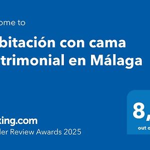 Habitacion Con Cama Matrimonial En Malaga
