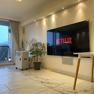 #1 Luxury Jacuzzi Penthouse In Quiet Centre Riga
