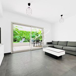 Appartement à 2 Chambres à Coucher