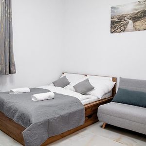Old Town Apartment In Prague