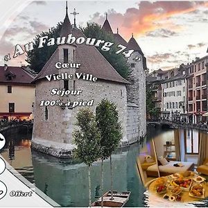 Au Faubourg -Old City - Lake & Canal 1 Min