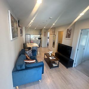 Appartement à 2 Chambres à Coucher