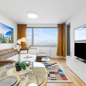 Skypark, Luxusny Apartman S Parkovanim Vo Vyske