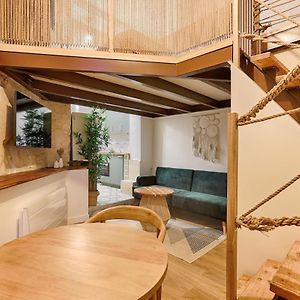 Appartement Duplex Atypique Au Coeur Du Sentier