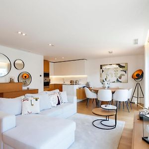 Appartement à 2 Chambres à Coucher