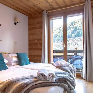 Appartement à 3 Chambres à Coucher
