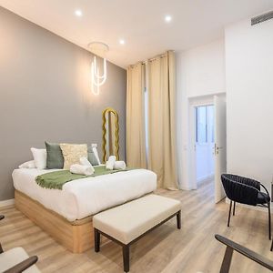 Appartement à 3 Chambres à Coucher